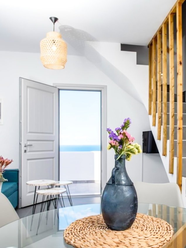 Golden View Suites Vothonas village Santorini