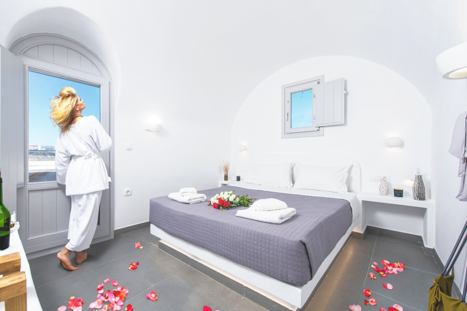 Your Bedroom in Our Suites in Santorini